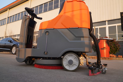 榮事達RS-DA70駕駛式洗地機 榮事達RS-DA70駕駛式洗地機.jpg